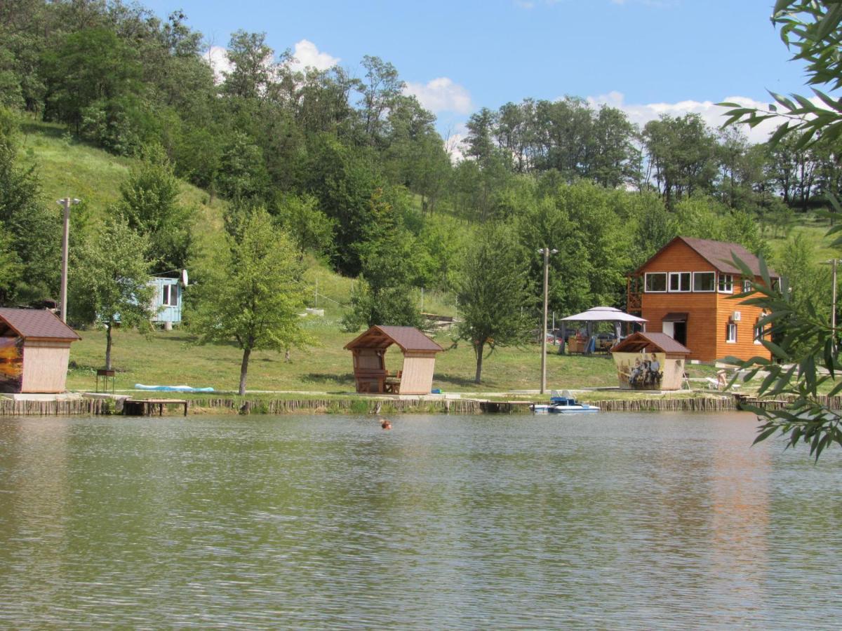 Krasnaya Slobodka Шафран酒店 外观 照片