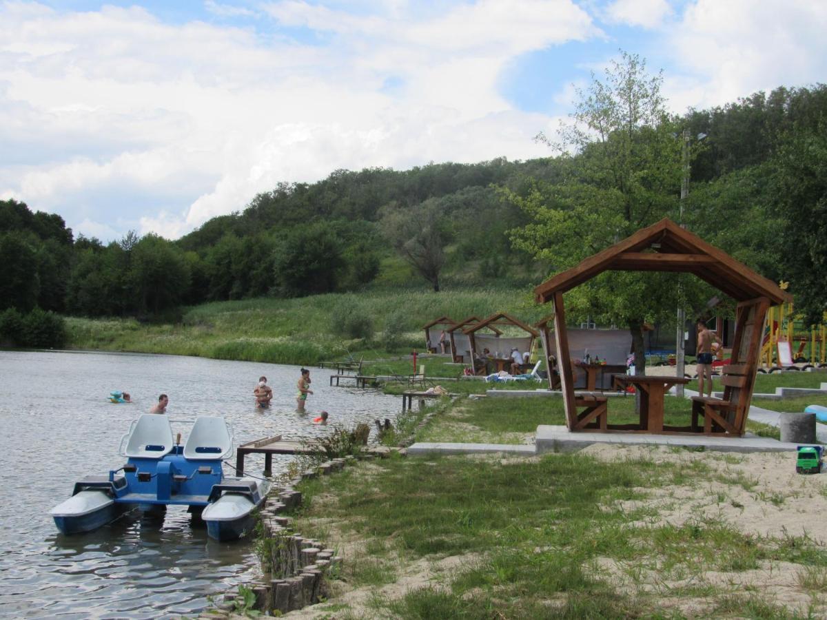 Krasnaya Slobodka Шафран酒店 外观 照片