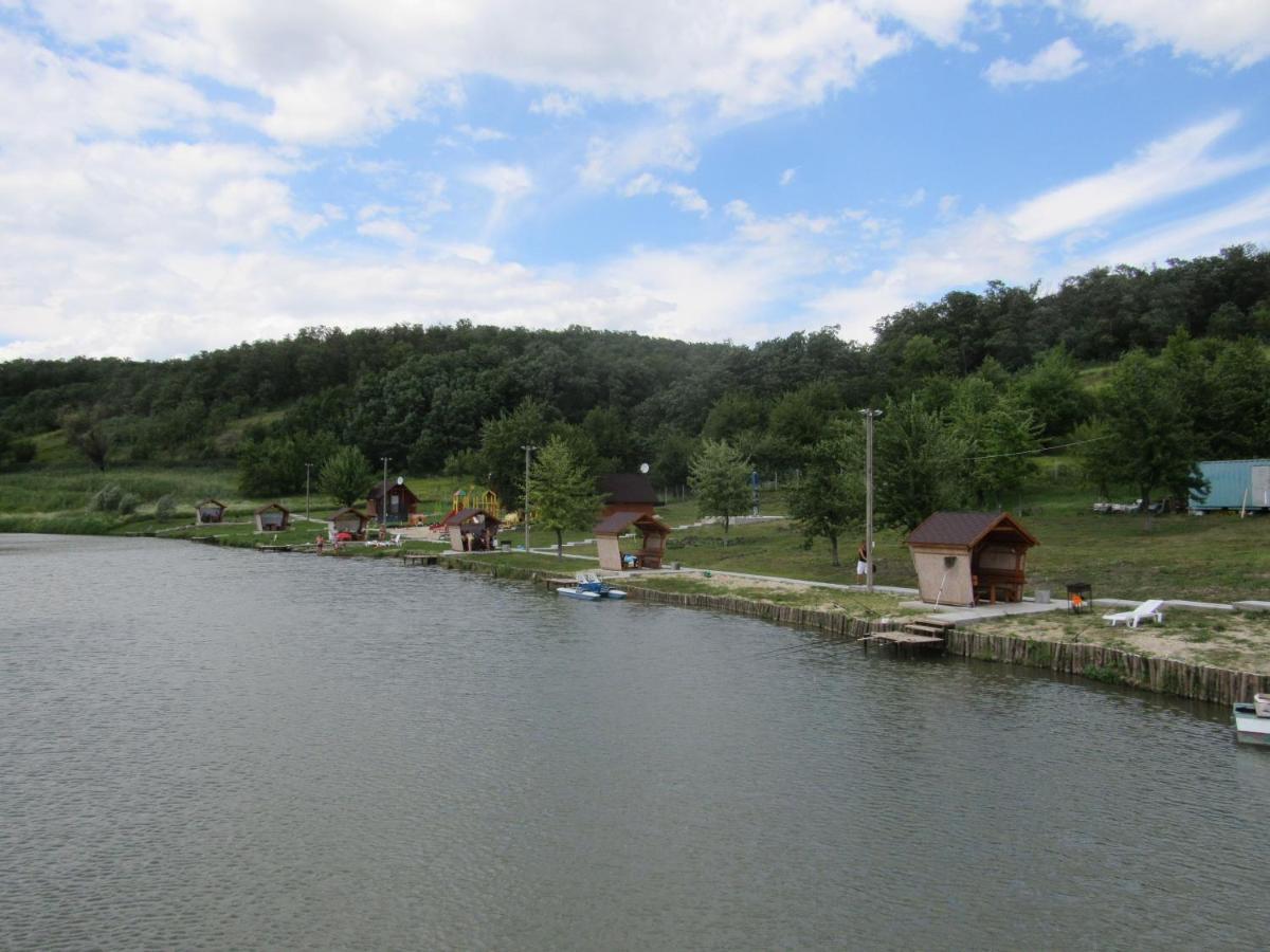 Krasnaya Slobodka Шафран酒店 外观 照片